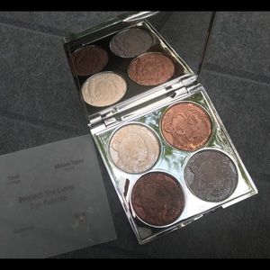 Chantecaille protect the lions Palette